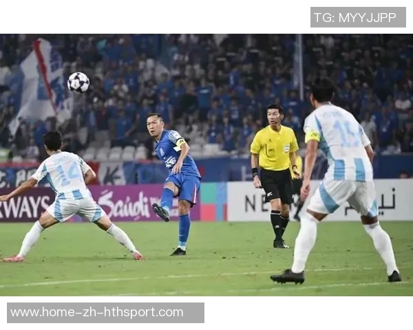 阿苏埃单刀突入禁区遭侵犯裁判未判点球引发强烈不满