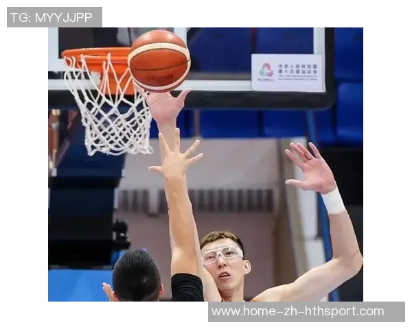 媒体人分析周琦低位威胁性建议教练组调整战术以充分发挥其优势