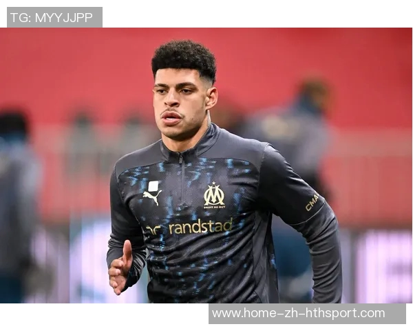 恩里克谈登贝莱未来归属建议关注比赛而非奖杯争夺